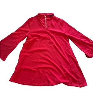 Red sleeve flare choker top with gold zipper from papillon